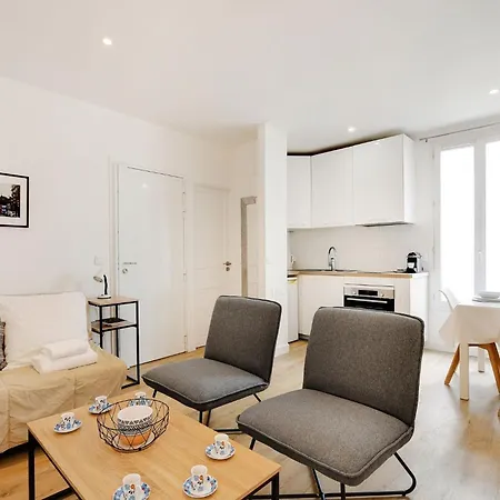 شقة Sejour Parisien Pour 4, Pres De Montmartre باريس