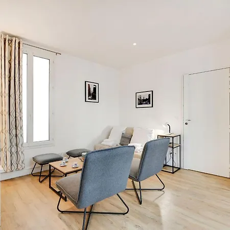 Sejour Parisien Pour 4, Pres De Montmartre