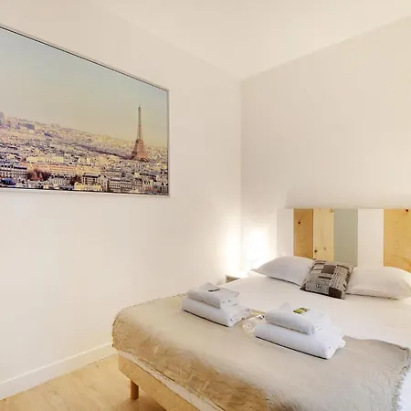 Sejour Parisien Pour 4, Pres De Montmartre *