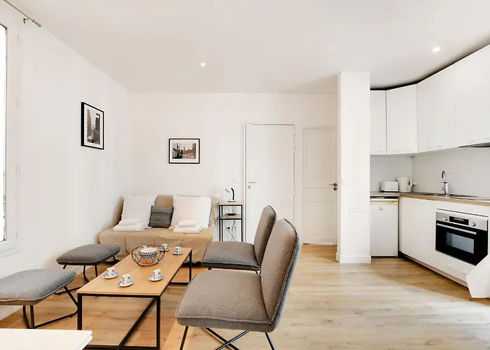 Apartamento Parisien Pour 4, Près De Montmartre *