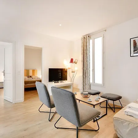 Newly Restored - Montmartre Apartament *